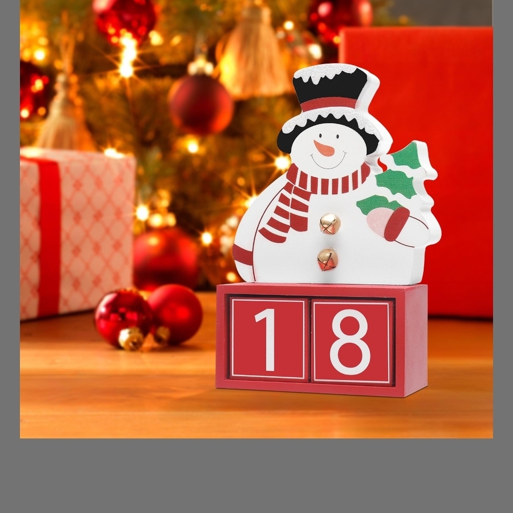 Source Unknown Red and White Snowman Holiday Decor